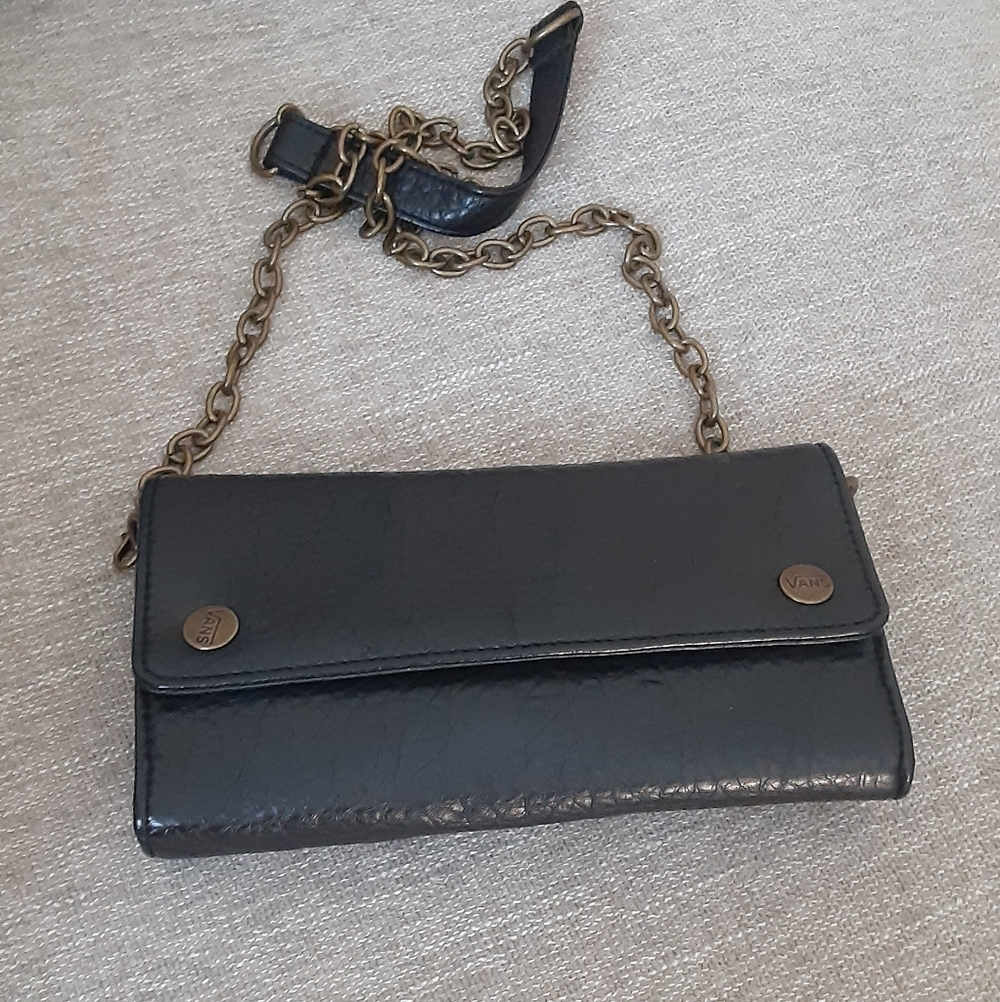 Vans Black pebbled Leather Crossbody Wallet, Clutch
